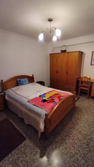 Charming Three Bedroom Apartment In Alcoi Bagian luar foto